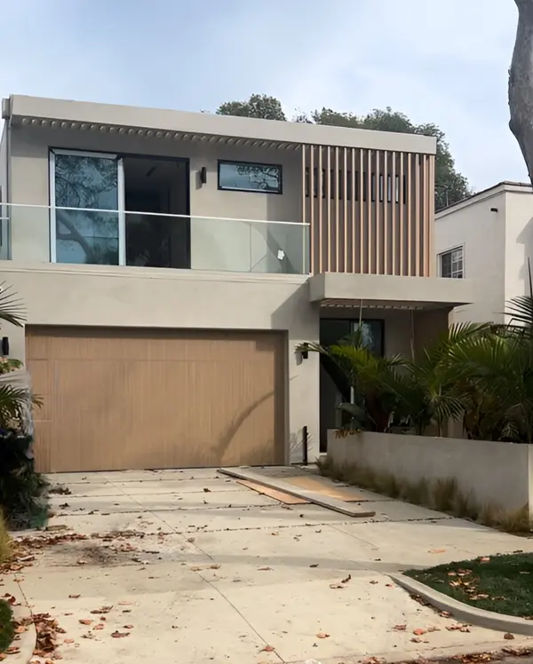 3624 Ashwood Ave - Mar Vista