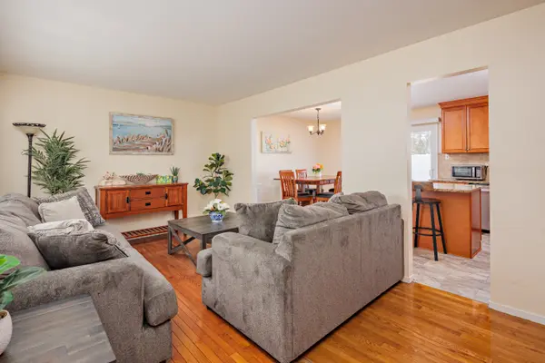 6120 Kara's Walk, Elkridge, MD 21075-5500