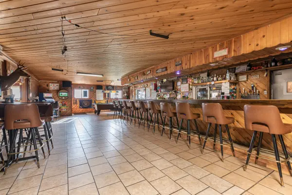 N4183 4th Ave, Hancock, WI 54943-8919