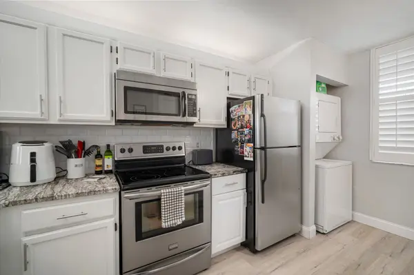 2424 W Tampa Bay Blvd #Unit#L102, Tampa, FL 33607-1300