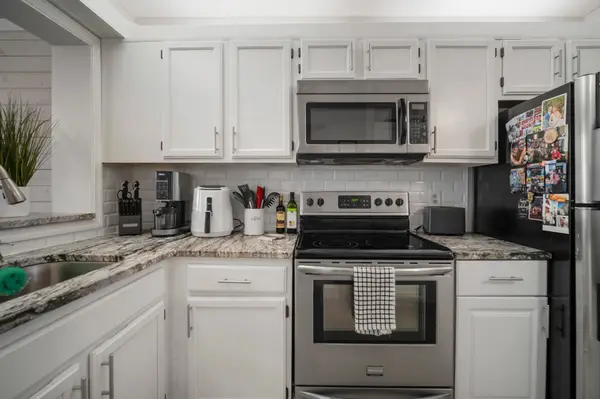 2424 W Tampa Bay Blvd #Unit#L102, Tampa, FL 33607-1300