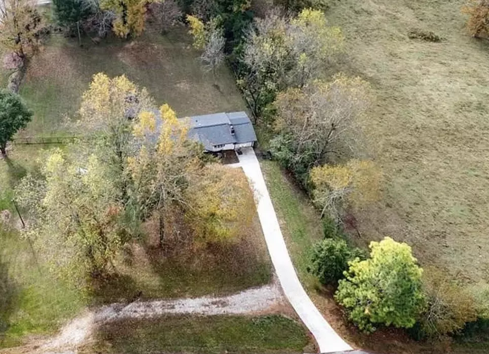 Gillsville, GA 30543-2221,3970 Joe Chandler Rd