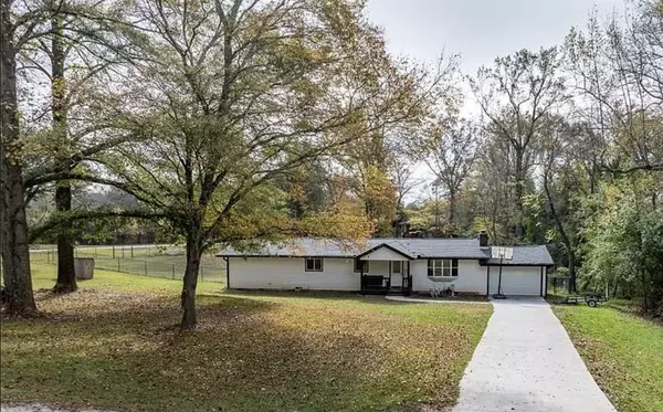 Gillsville, GA 30543-2221,3970 Joe Chandler Rd