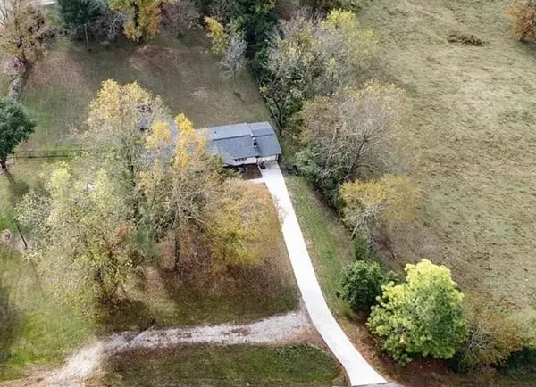 3970 Joe Chandler Rd, Gillsville, GA 30543-2221