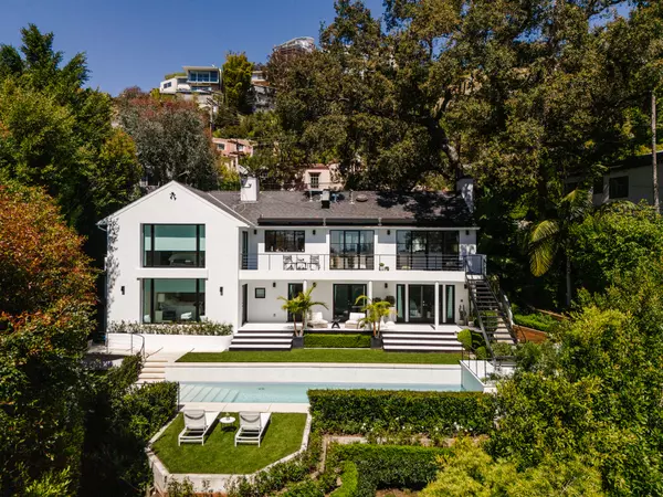 1558 Sunset Plaza Dr, Los Angeles, CA 90069-1344
