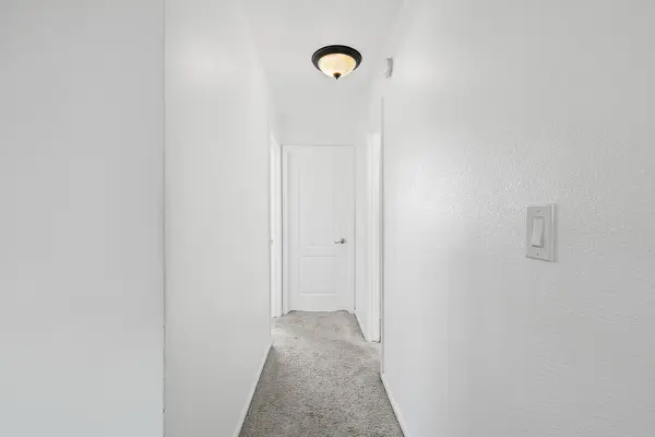 1240 N Broadway #31, Escondido, CA 92026-2835