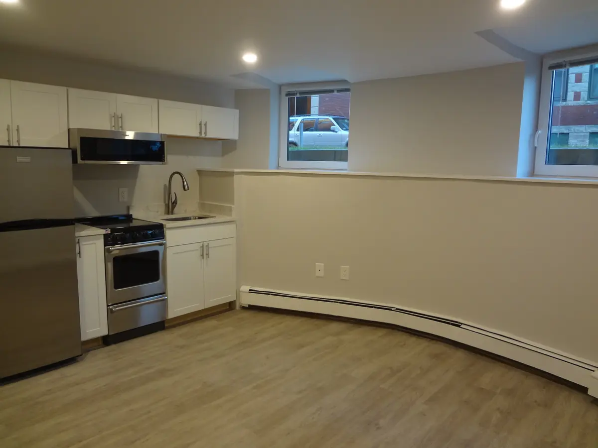 15 Seaverns Ave #2, Jamaica Plain, MA 02130-2881