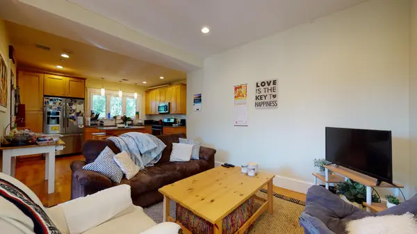 71 Williams St #1, Jamaica Plain, MA 02130-3856