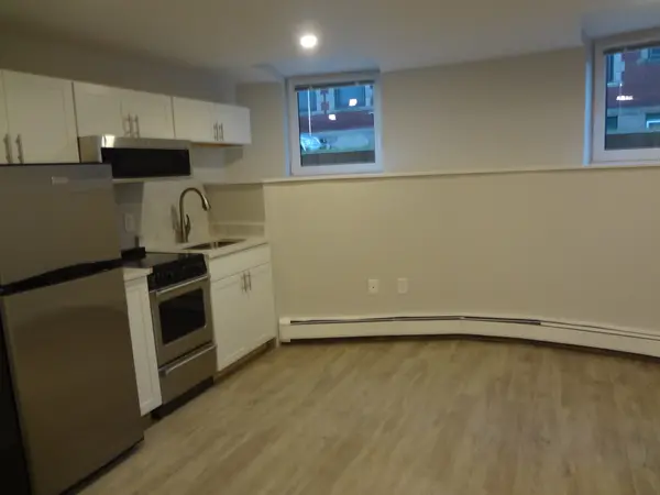 15 Seaverns Ave #2, Jamaica Plain, MA 02130-2881