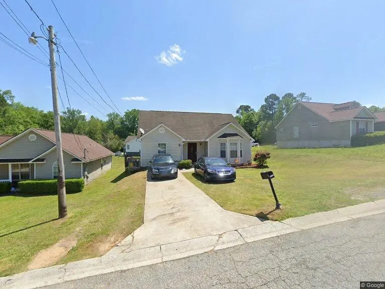 1340 Tonedale Ct, Macon, GA 31204-4372