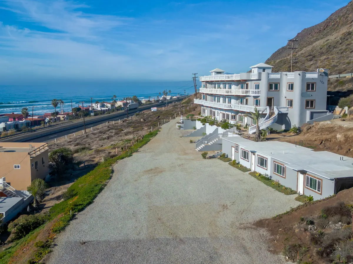 La Mision #142, Ensenada, Baja 22765
