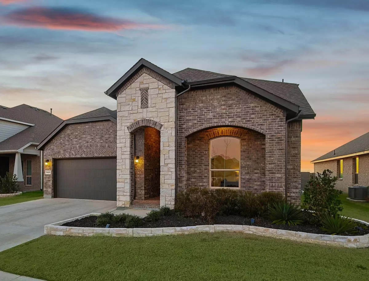 Argyle, TX 76226-3450,1425 Longspur Dr