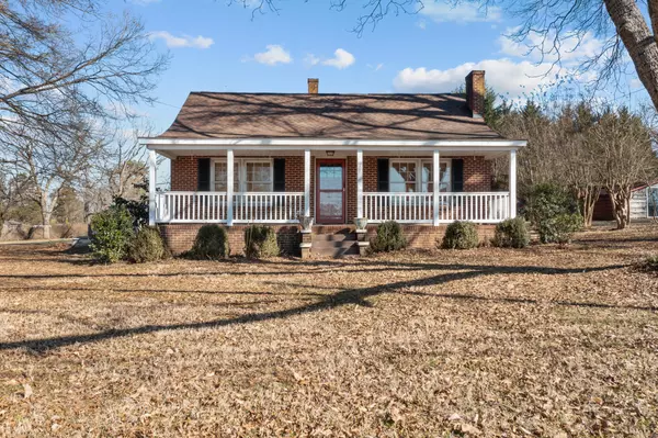 Newton, Carolina 28658,2614 S US 321 Highway