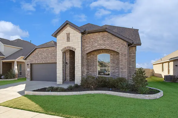 1425 Longspur Dr, Argyle, TX 76226-3450