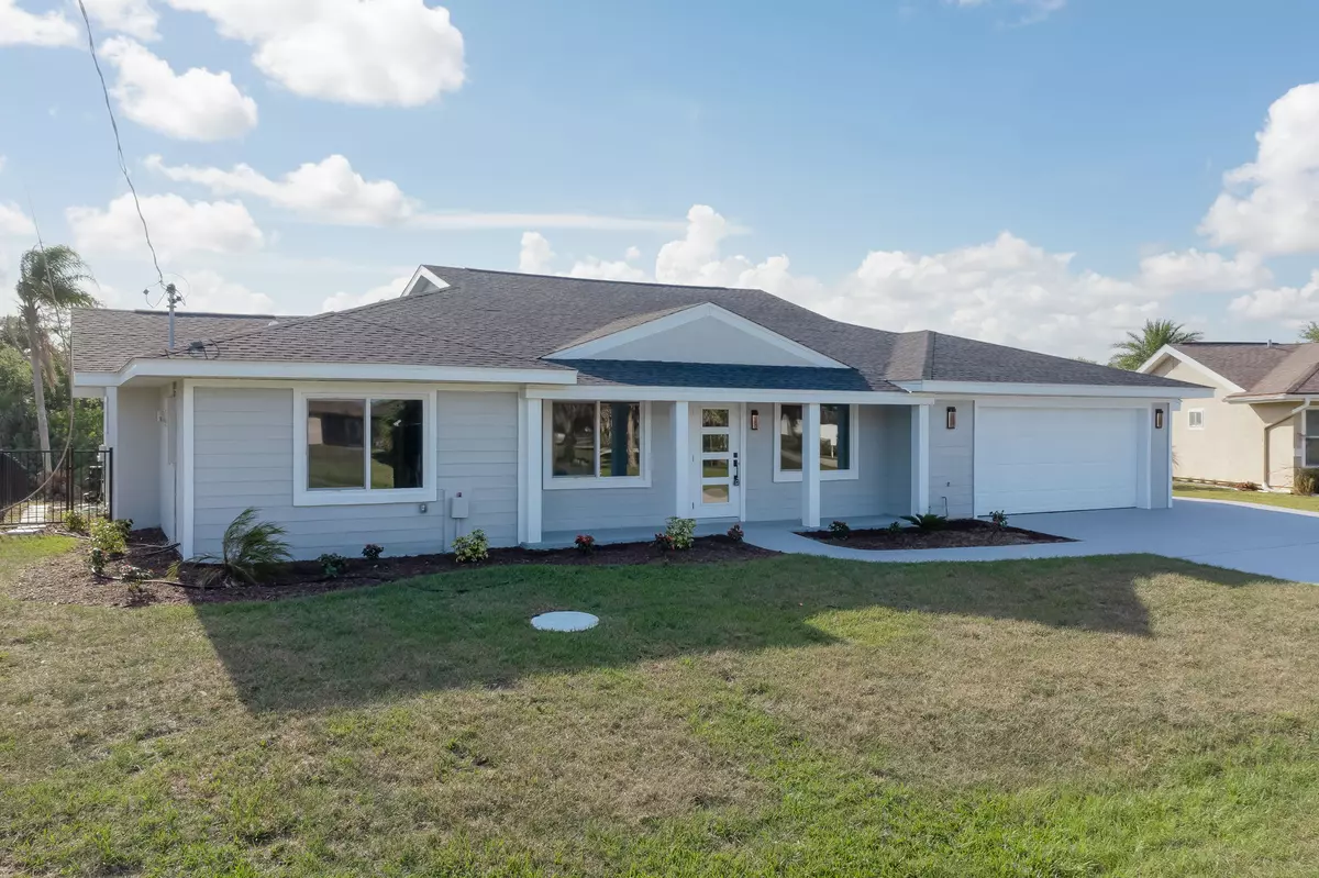 Port Charlotte, FL 33948-9686,18610 Fort Smith Cir