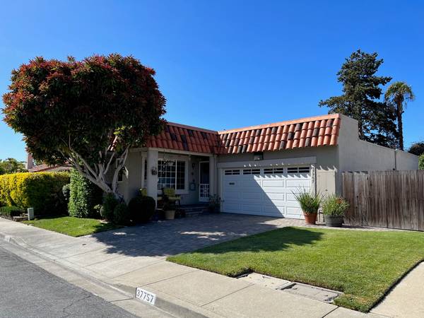37757 Los Arboles Dr, Fremont, CA 94536-6632