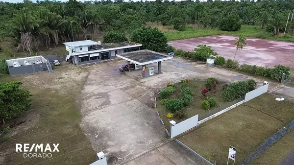 Hopkins Road Gas Station, Stann Creek District, 