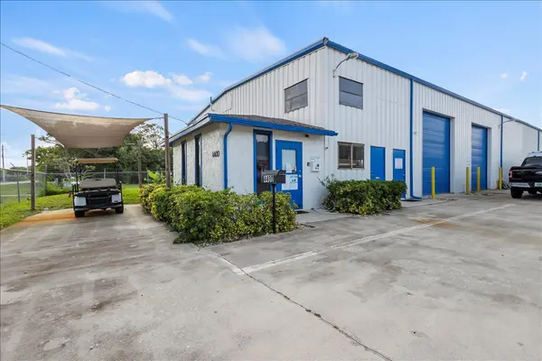 4400 Metzger Rd, Fort Pierce, FL 34947-1728