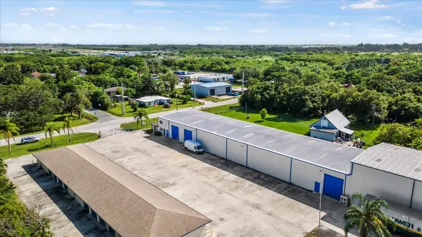 4400 Metzger Rd, Fort Pierce, FL 34947-1728