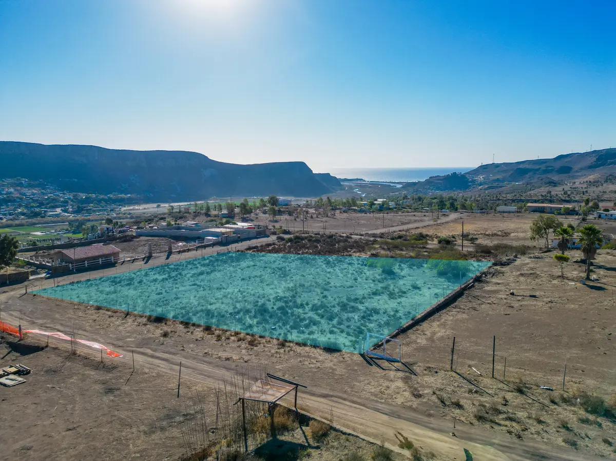 La Mision #17-18 A, Ensenada, Baja 22765
