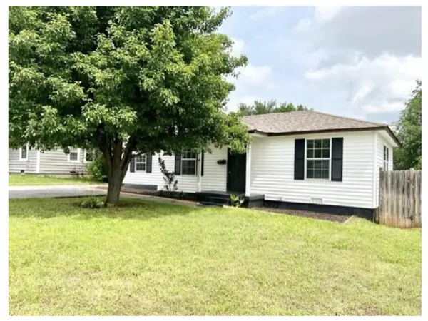 3921 SE 11th St, Oklahoma City, OK 73115-2211