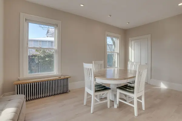 114 Prospect St, Gloucester, MA 01930-3712