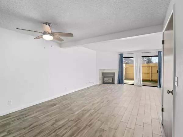 Fresno, CA 93726-7500,4875 N Backer Ave #167
