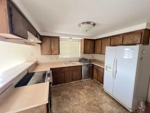 866 Auburn Ct, Carson City, NV 89705-7227