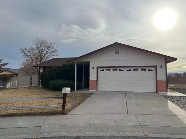 866 Auburn Ct, Carson City, NV 89705-7227