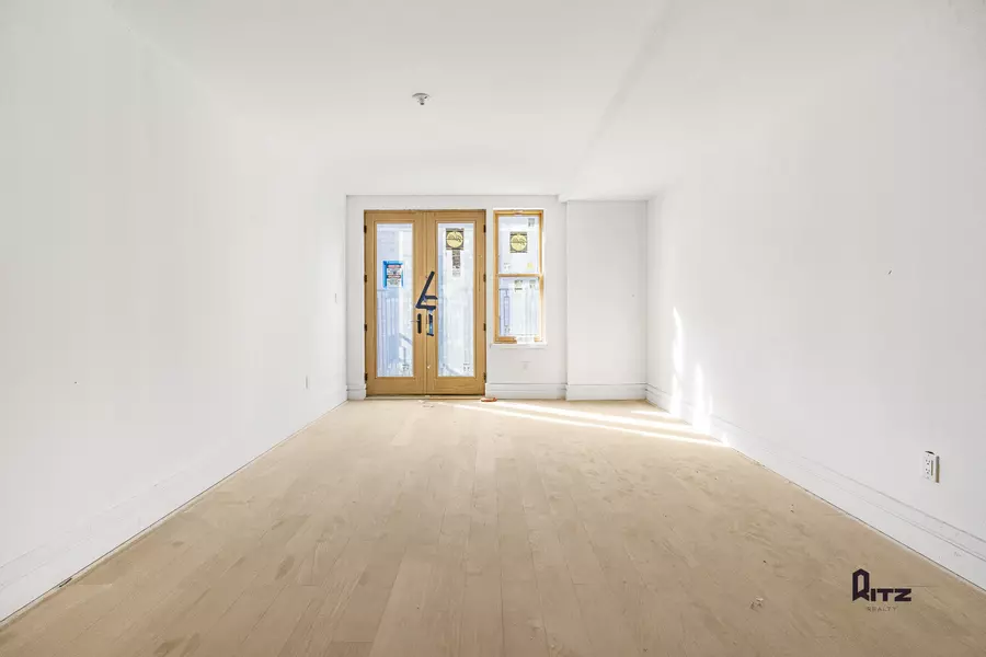 43 Gerry St #7, Brooklyn, NY 11206-3689