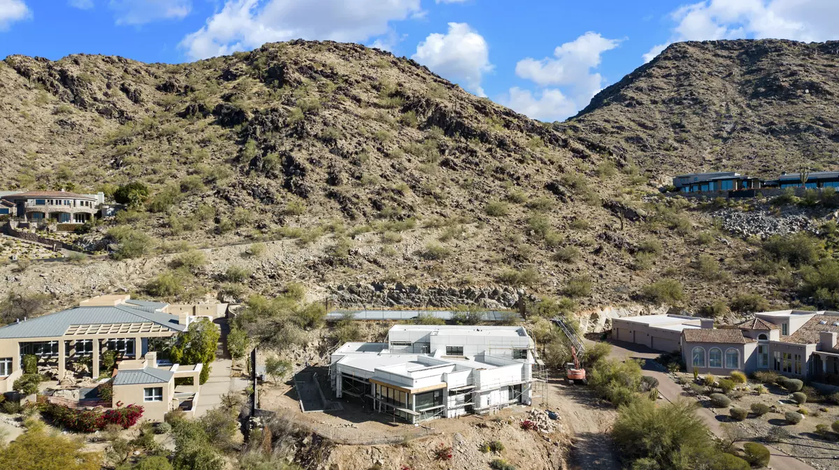 Paradise Valley, AZ 85253-3038,7903 N 54th Pl