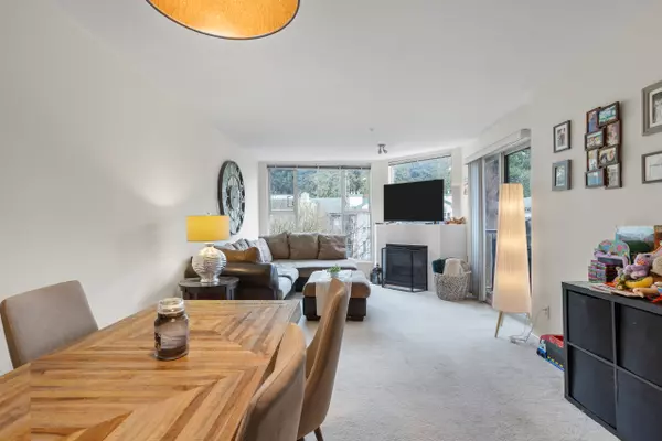 Pitt Meadows, BC V3Y 2S2,12155 191B St #303