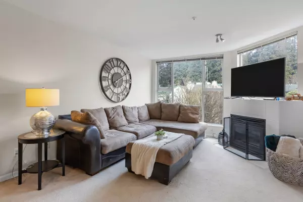 Pitt Meadows, BC V3Y 2S2,12155 191B St #303