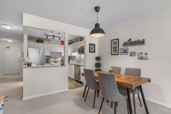 Pitt Meadows, BC V3Y 2S2,12155 191B St #303