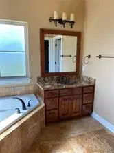 110 Cedar Lake Dr, Abilene, TX 79606-7135