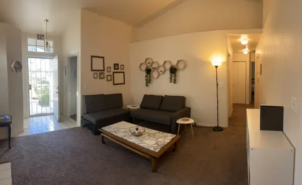 6529 Cordelle Dr, Las Vegas, NV 89156-4900