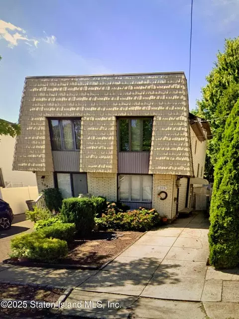 106 Vincent Ave, Staten Island, NY 10306-2139