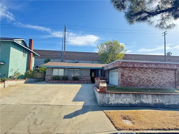 20853 Moonlake St, Walnut, CA 91789-3124