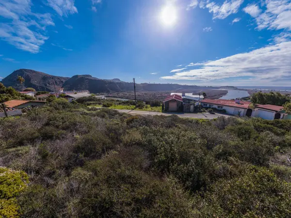 La Mision #295, Ensenada, Baja 22765