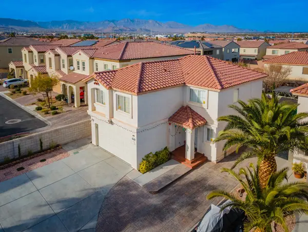 8346 Canvas Ct, Las Vegas, NV 89113-1753