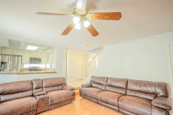8346 Canvas Ct, Las Vegas, NV 89113-1753