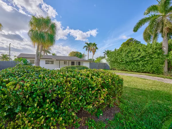 Boynton Beach, FL 33435-7609,168 SE 27th Pl