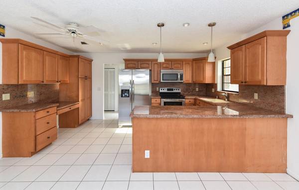 Lake Worth Beach, FL 33467-5534,8601 Bonita Isle Dr