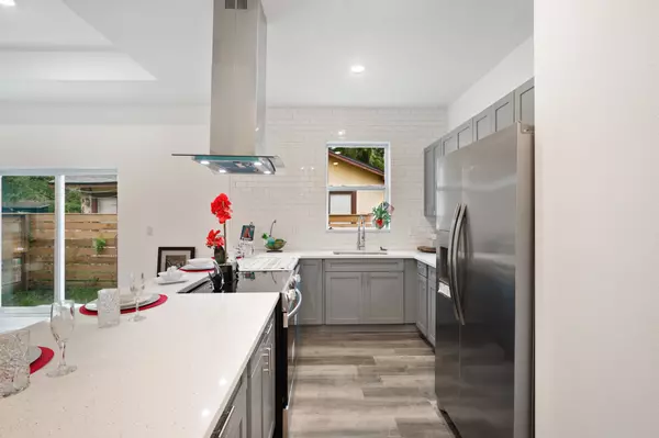 Tampa, FL 33604,1710 E NOME ST