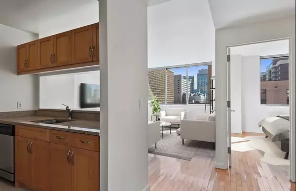 250 East 30th Street #6D, New York, NY 10016