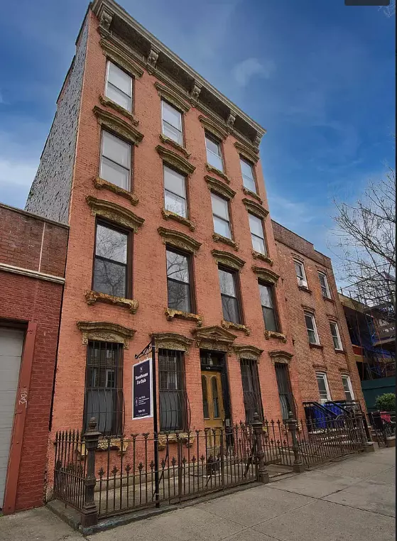 119 North 9th Street #Townhouse, NY 11249