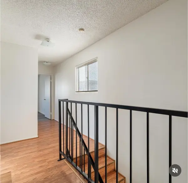1014 W 84th St, Los Angeles, CA 90044-3406