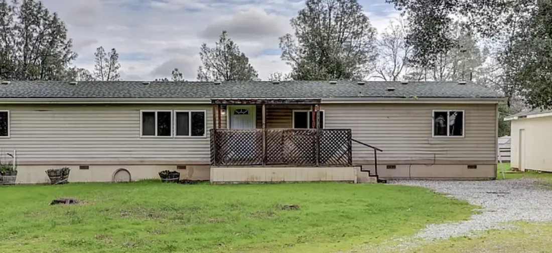 6385 Debra Ln, Anderson, CA 96007-9245