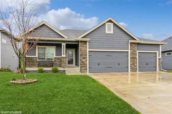 2109 NE 16th St, Ankeny, IA 50021-4127