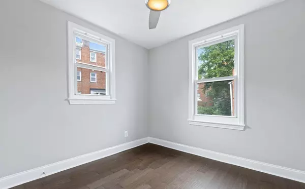 756 Upsal St SE, Washington, DC 20032-4122